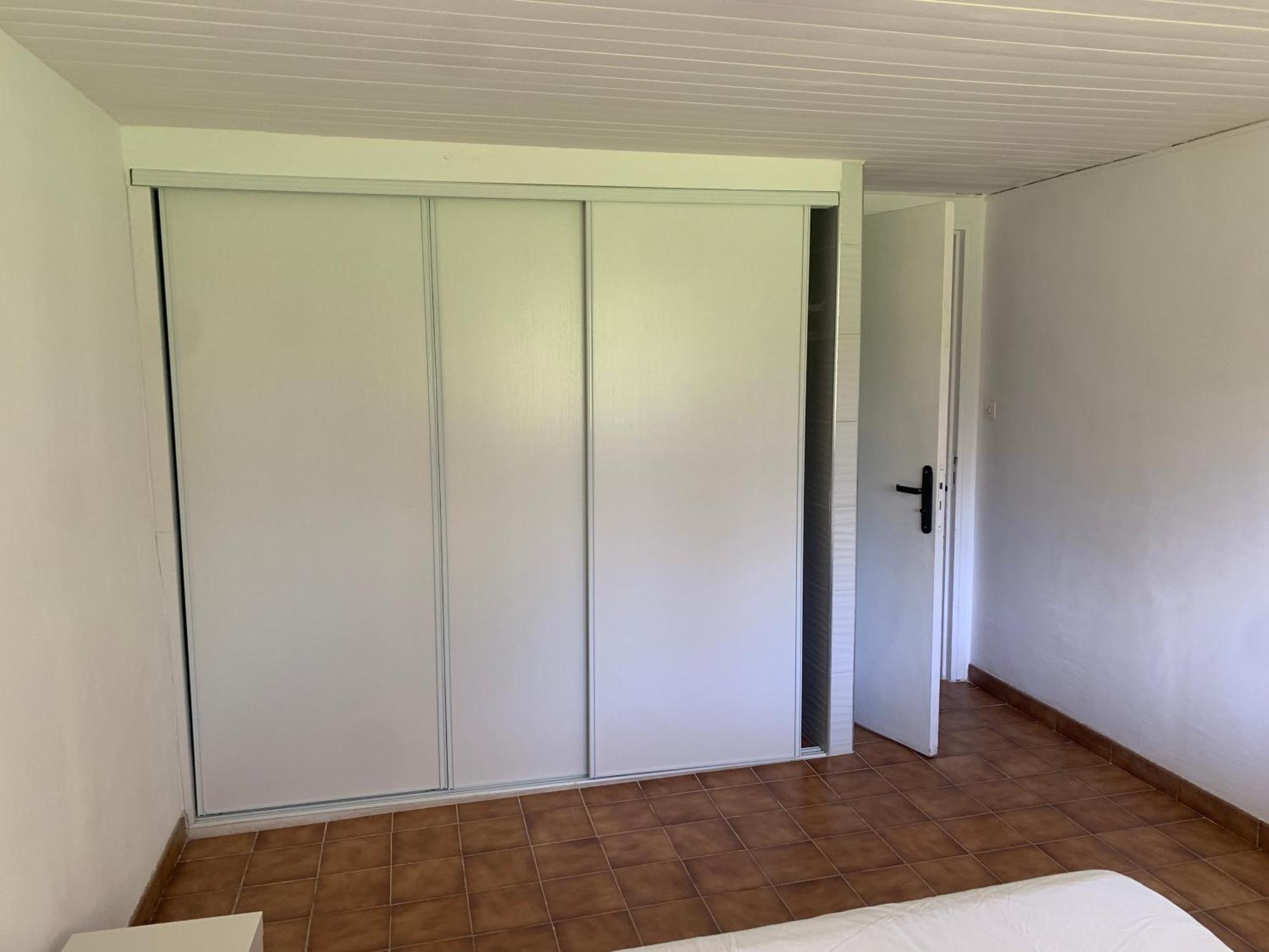 Appartement Familial Au Bord De La Marne, Jardin 8000M2, Piscine, Court De Tennis, Terrasse, Parking Gratuit Proche Disneyland Isles-les-Villenoy Exterior photo