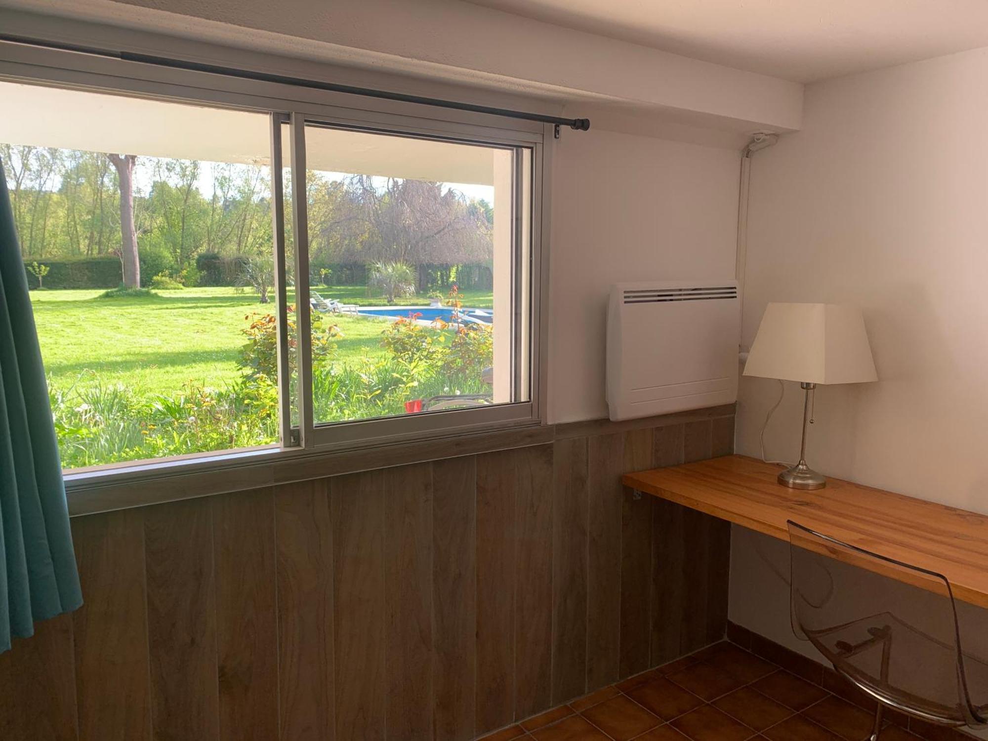 Appartement Familial Au Bord De La Marne, Jardin 8000M2, Piscine, Court De Tennis, Terrasse, Parking Gratuit Proche Disneyland Isles-les-Villenoy Exterior photo