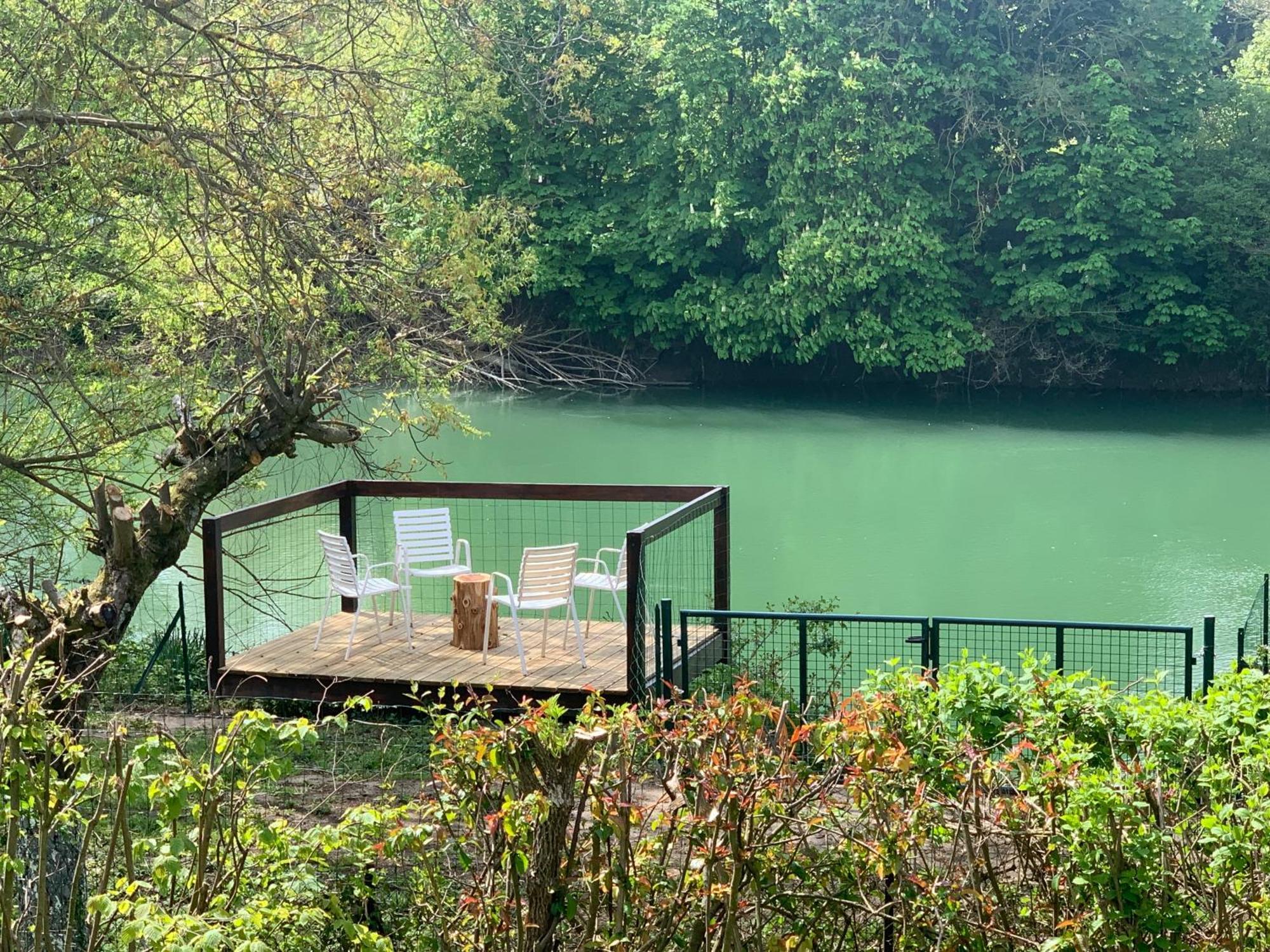 Appartement Familial Au Bord De La Marne, Jardin 8000M2, Piscine, Court De Tennis, Terrasse, Parking Gratuit Proche Disneyland Isles-les-Villenoy Exterior photo